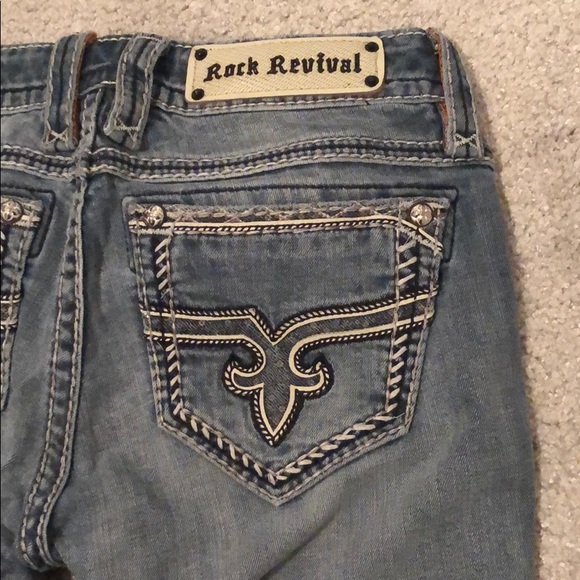 Alost Rock Revival Capris - Picture 2 of 5